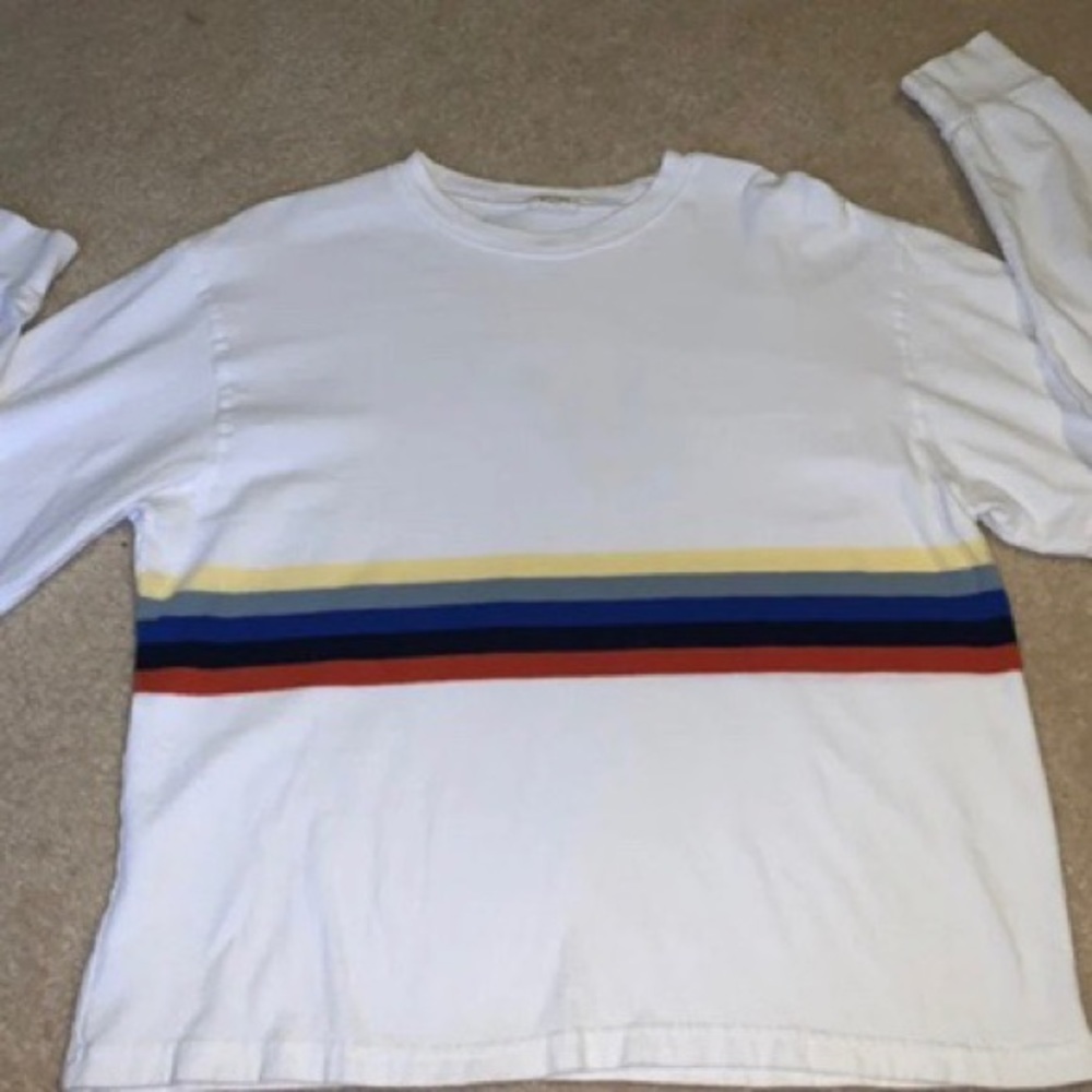 Brandy Melville long sleeve shirt